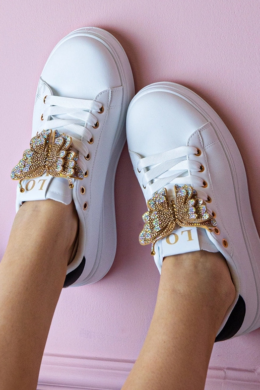 Balti un melni sporta apavi ar...