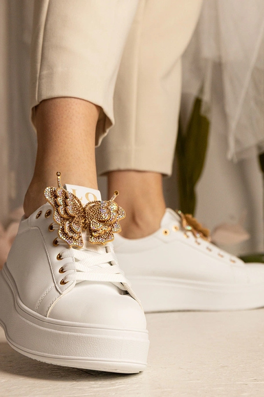 Balti sporta apavi ar tauriņu un...