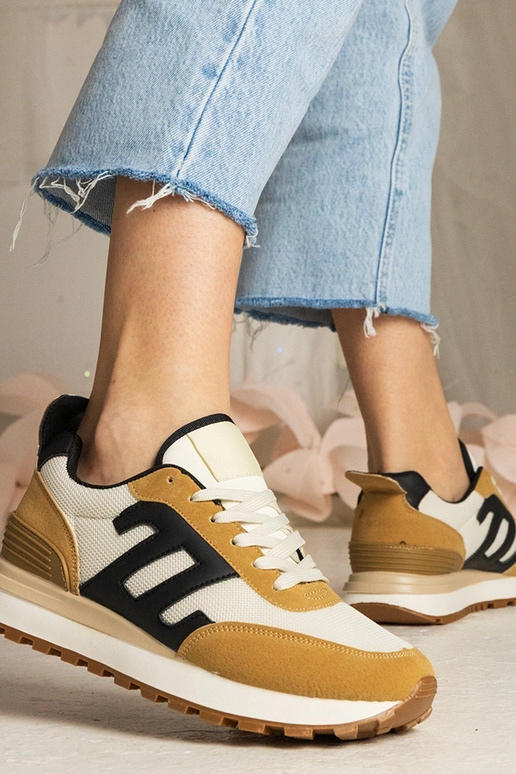 Brūni sporta apavi sievietēm Marena