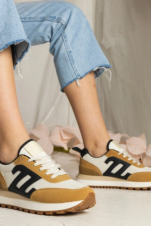 Brūni sporta apavi sievietēm Marena