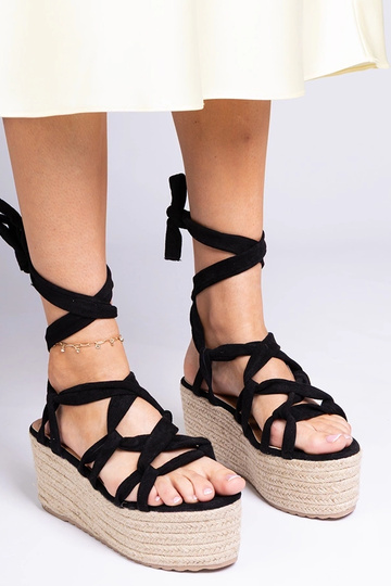 Melni espadrilu tipa...