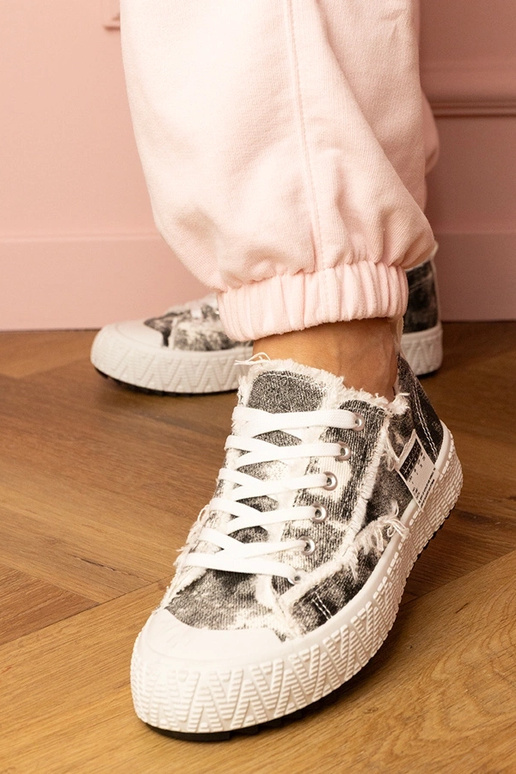 Melni sieviešu sporta apavi Bellina