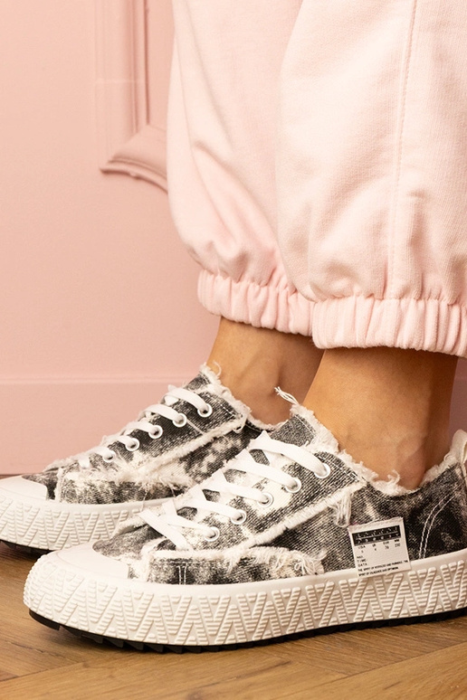 Melni sieviešu sporta apavi Bellina