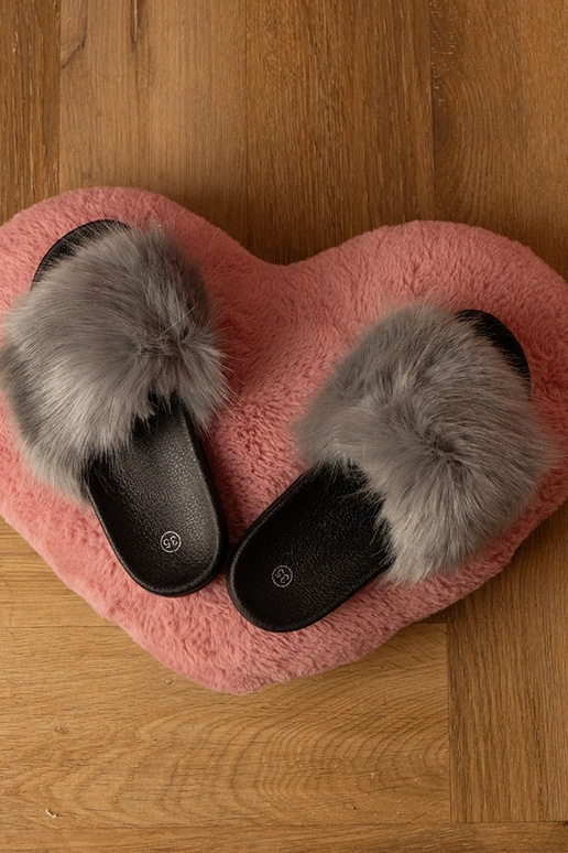 Pelēki bērnu čības ar kažokādu Malinka