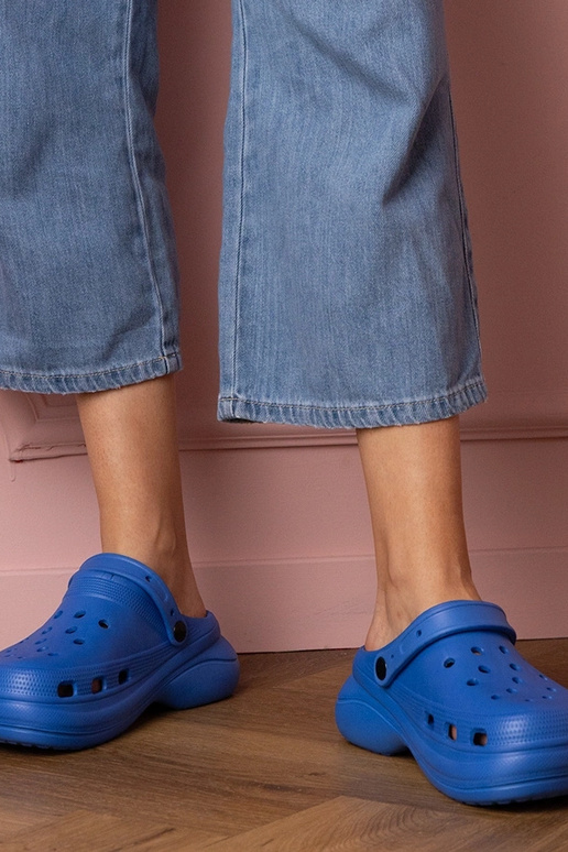 Zilas sieviešu slēgtas čības uz...