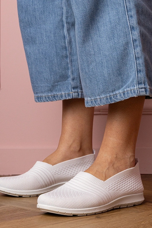 Baltas sieviešu sporta sandales Makana