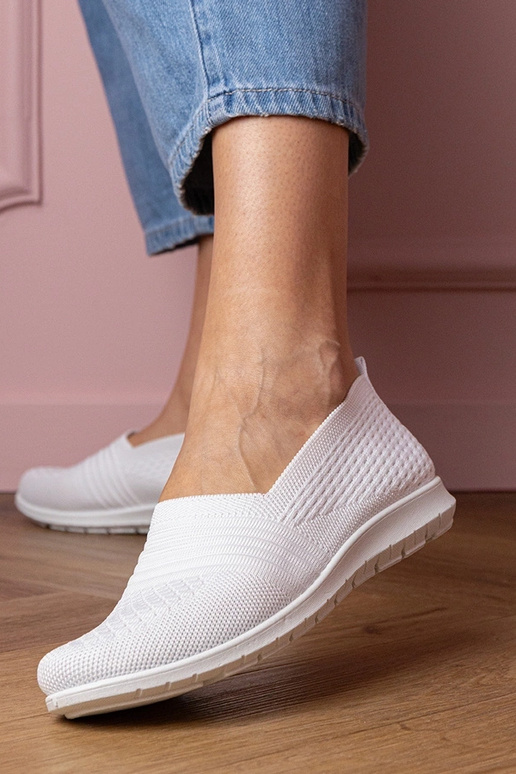 Baltas sieviešu sporta sandales Makana