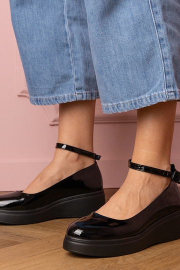 Melni lakoti sieviešu...