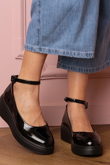 Melni lakoti sieviešu... 2