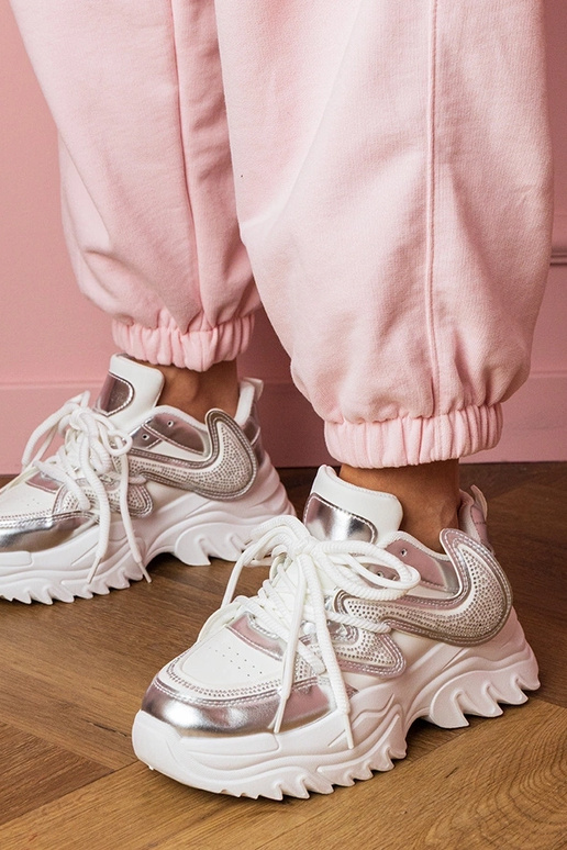 Balti sporta apavi ar biezu platformu...