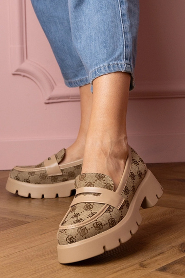 Brūni mokasīni sievietēm ar... 2