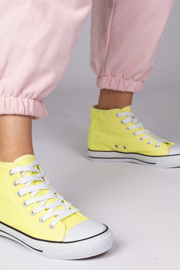 Dzeltenie klasiskie apavi...