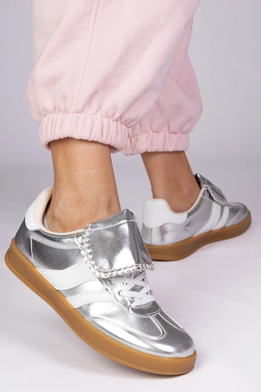 Sudraba sporta sieviešu apavi, „Lukka"