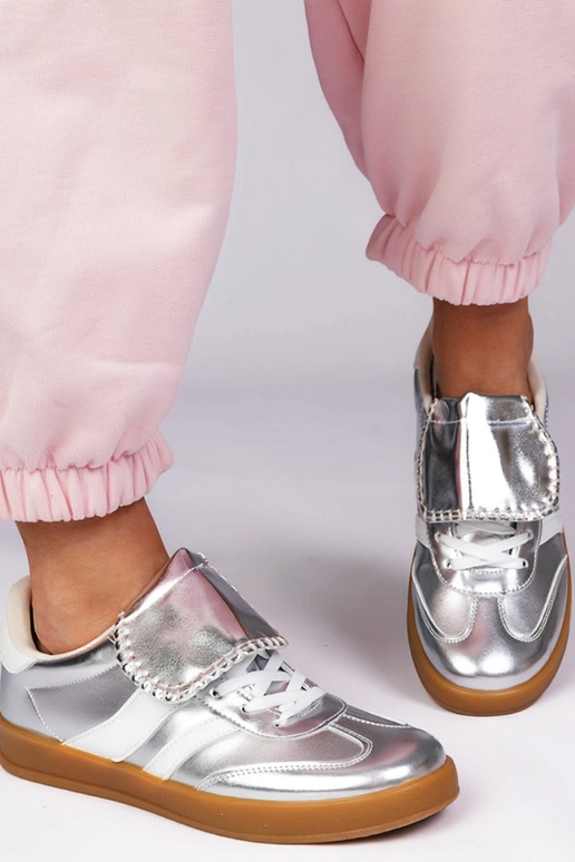 Sudraba sporta sieviešu apavi, „Lukka"