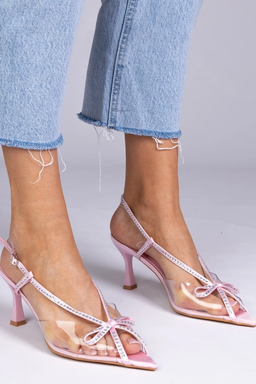 Rožainie caurspīdīgie...