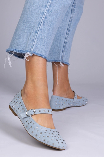 Zilās balerīnas ar kniedēm... 2