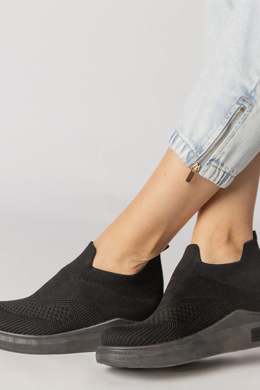 Rudi caurumiņi mokasīni no mākslīgā...