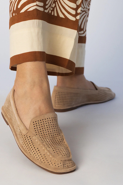 Smilšu krāsas caurumiņi mokasīni no...