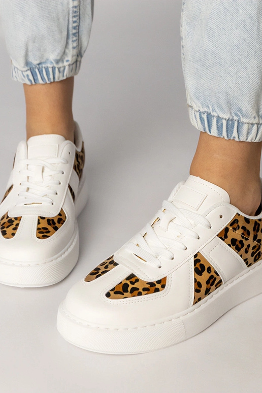 Baltie-panteru raksta sieviešu sporta...