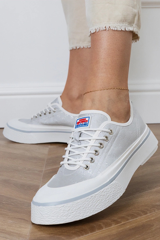 Pelēki sieviešu apavi uz platformas,...