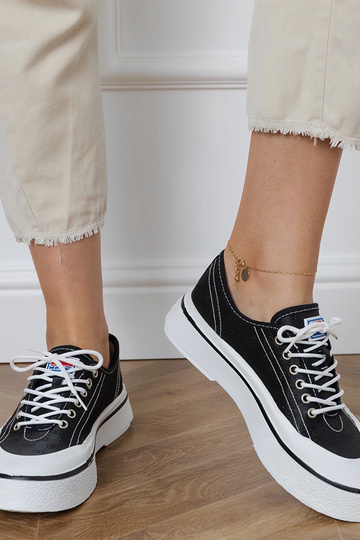 Melni sieviešu apavi uz... 2