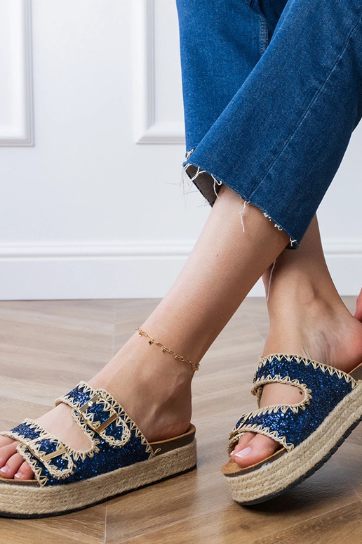 Tumši zilas espadrilu tipa čības ar...
