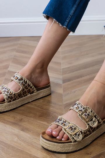 Lauvas raksta spīdīgas espadrilles ar sprādzēm Induri 2