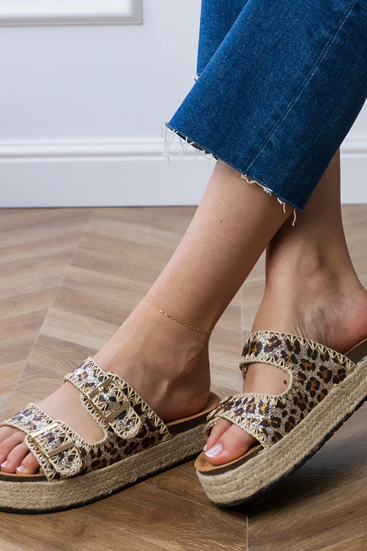 Lauvas raksta spīdīgas espadrilles ar...