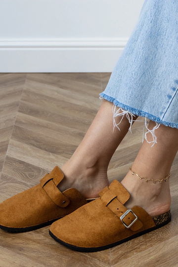 Rudas slēgtas šlepetes uz... 2