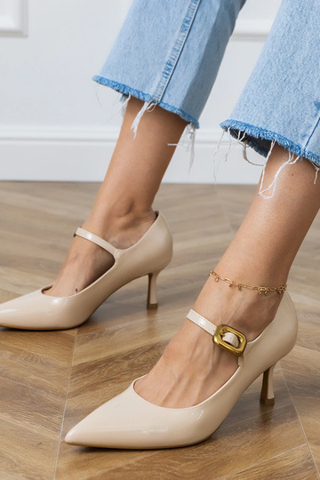 Smilšu krāsas klasiskie...