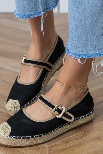 Melnās espadrilles ar dekoratīvu sprādzi Pilata 2