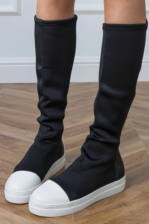 Melnās auduma sporta zābaciņas ar...