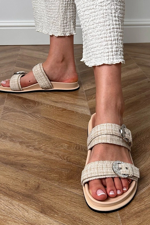 Smilšu krāsas čības ar siksniņām un...