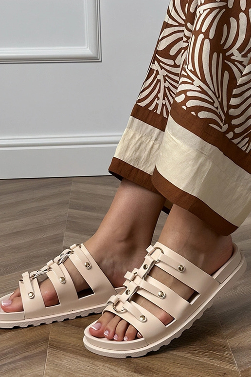 Smilšu krāsas romiešu čības ar...