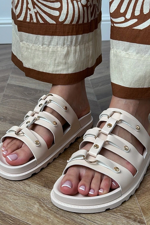 Smilšu krāsas romiešu čības ar...