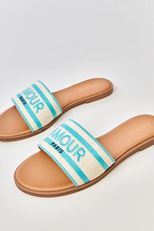 Zilas čības ar izšūtu siksniņu Fargiza