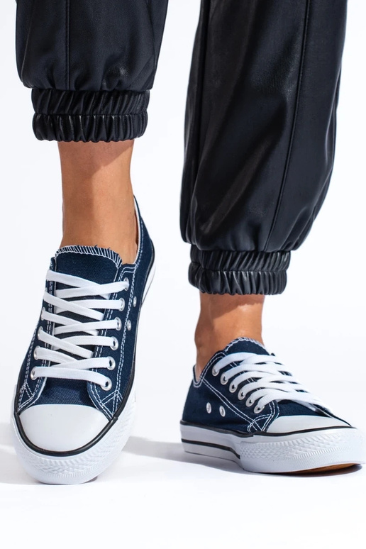 Klasiska modeļa Zilas krāsas kurpes...