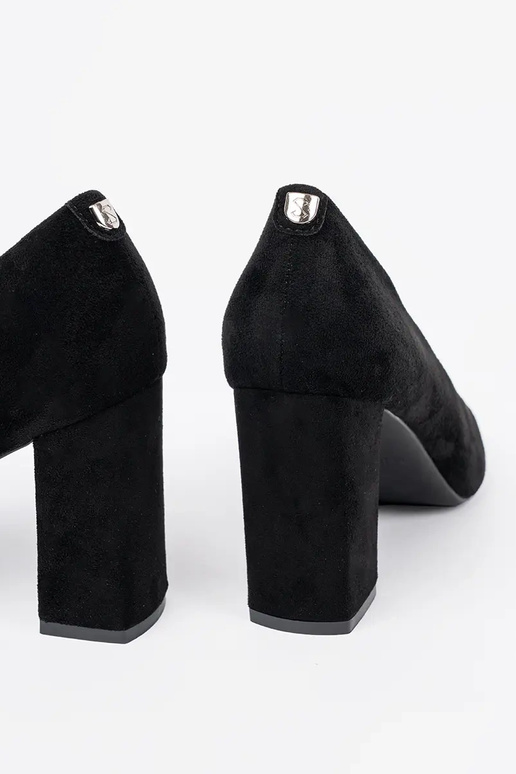 Klasiskā modeļa apavi