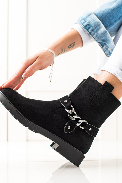 Klasiska modeļa sieviešu zābaki...