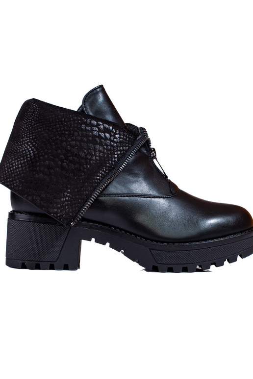 Sieviešu zābaki z InyInijaną... Sieviešu zābaki z InyInijaną...