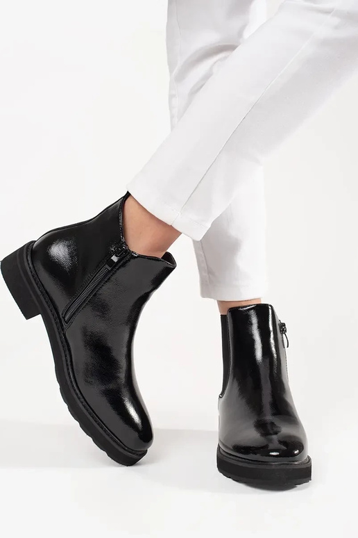 Sergio Leone klasiskās melnās botki