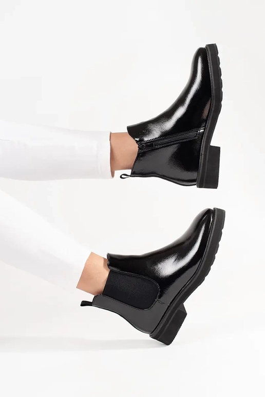 Sergio Leone klasiskās melnās botki