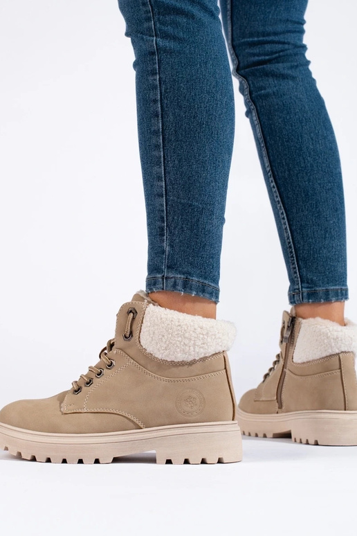 Sieviešu zābaki no eko ādas smilškrāsas Sieviešu zābaki no eko ādas smilškrāsas