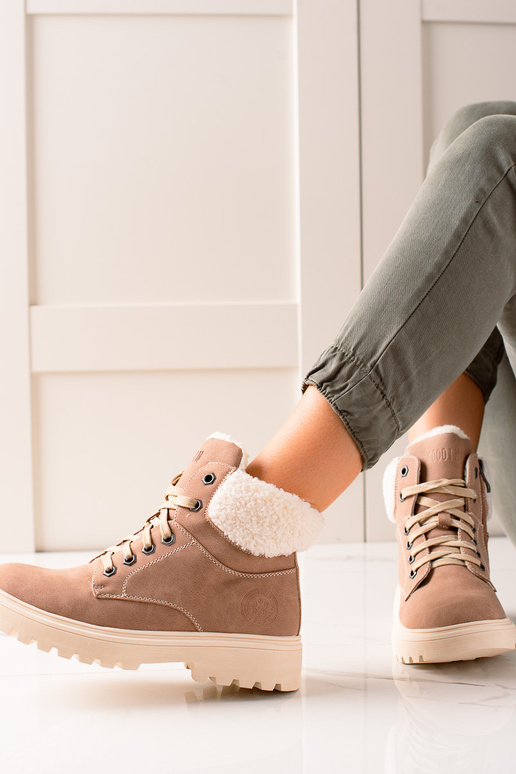 Stilīgi zābaki no eko ādas Stilīgi zābaki no eko ādas