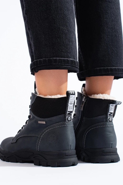 Sportiska stila Sieviešu zābaki...