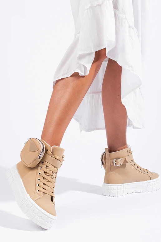 brīvā laika apavi ar platformu ar...