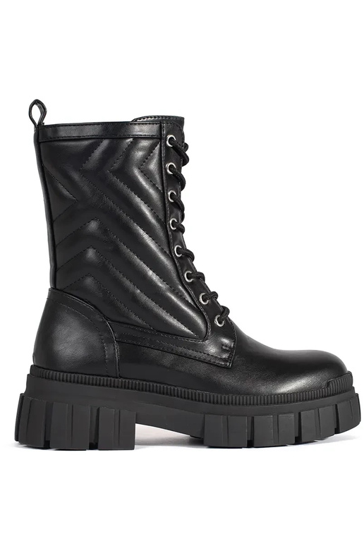 Augstpapēžu zābaki ar rakstainu zīmējumu