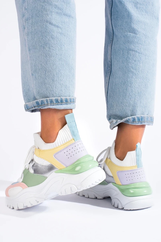 Stilīgasrnas brīvā laika apavi Shelovet