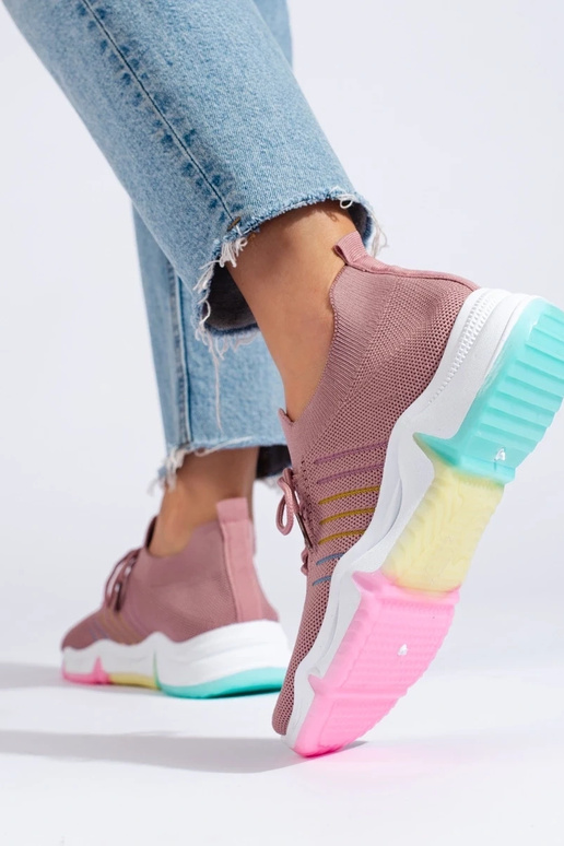 Sporta stila apavi  Shelovet