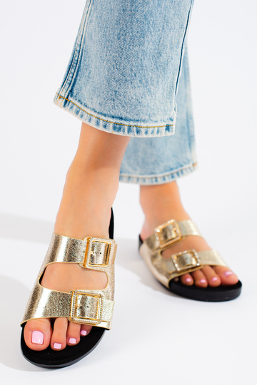 Zelta krāsas čības ar... 2